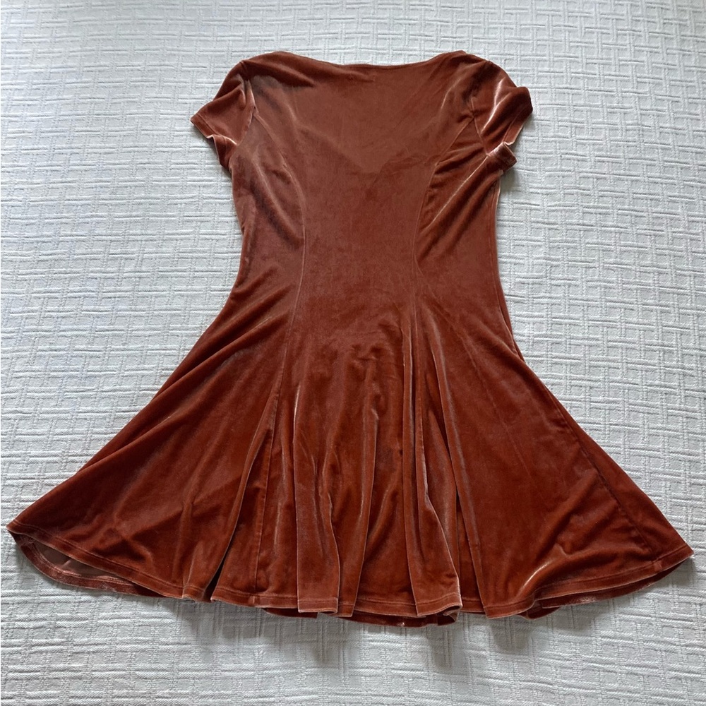 Kimchi Blue velvet mini dress. - Picture 6 of 8